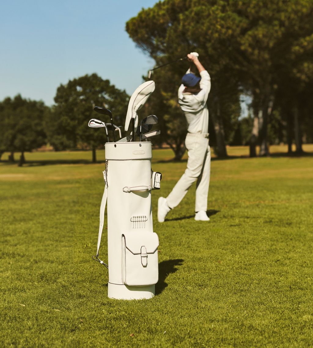 Fashion Week Milan Spring/Summer 2024 look 41 from the Brioni collection menswear