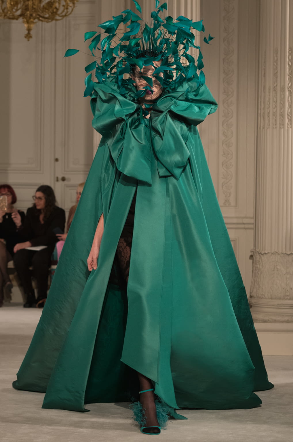 Fashion Week Paris Spring/Summer 2018 look 68 from the Valentino collection couture