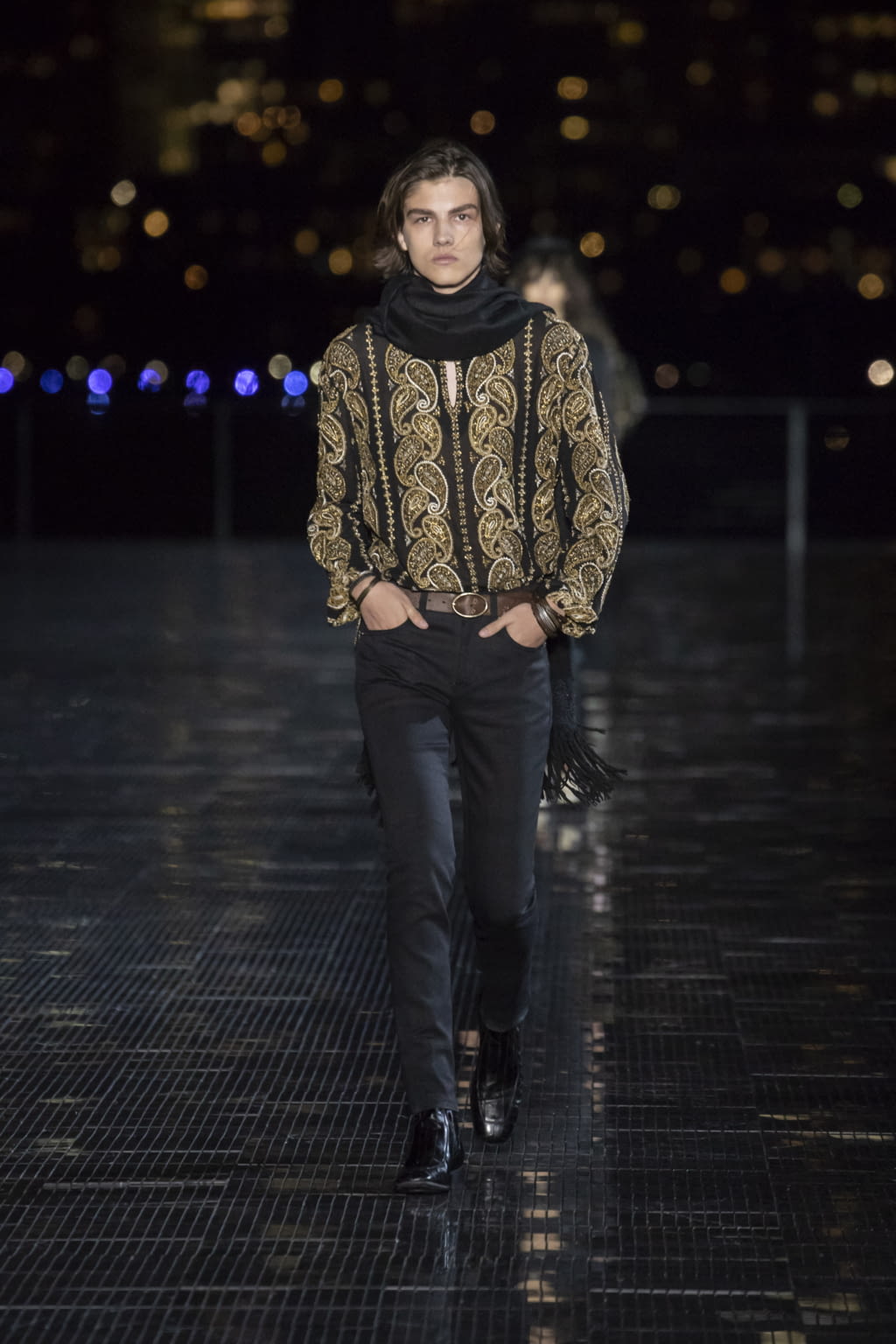 Fashion Week New York Spring/Summer 2019 look 7 from the Saint Laurent collection menswear