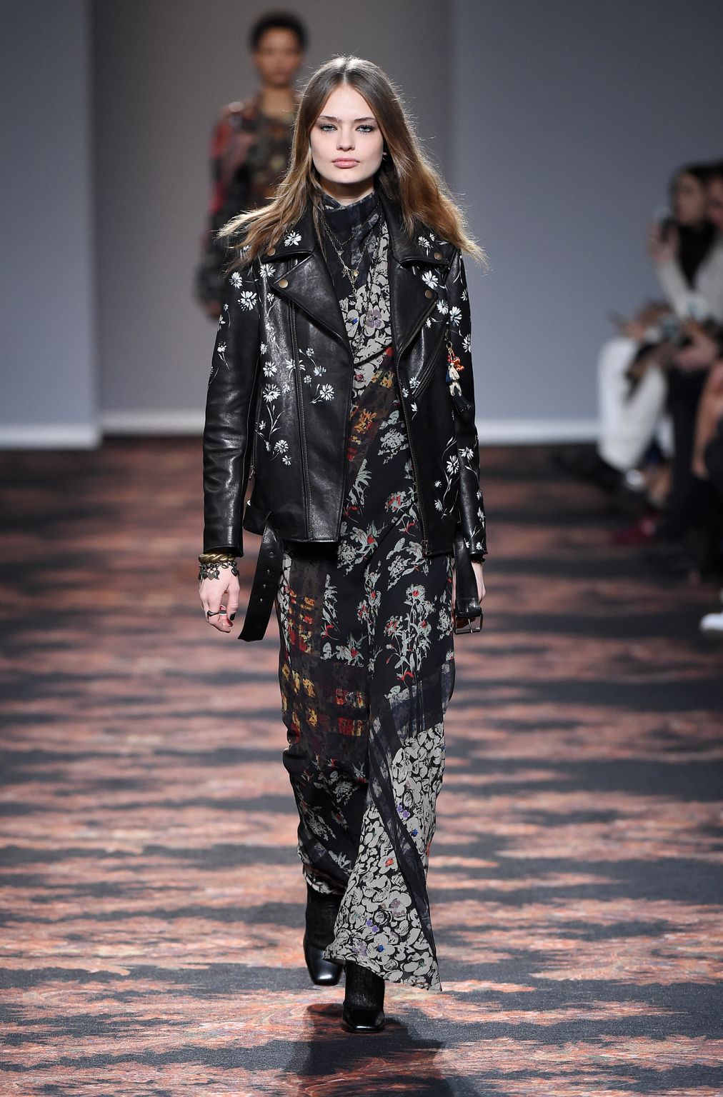 Fashion Week Milan Fall/Winter 2016 look 7 from the Etro collection womenswear