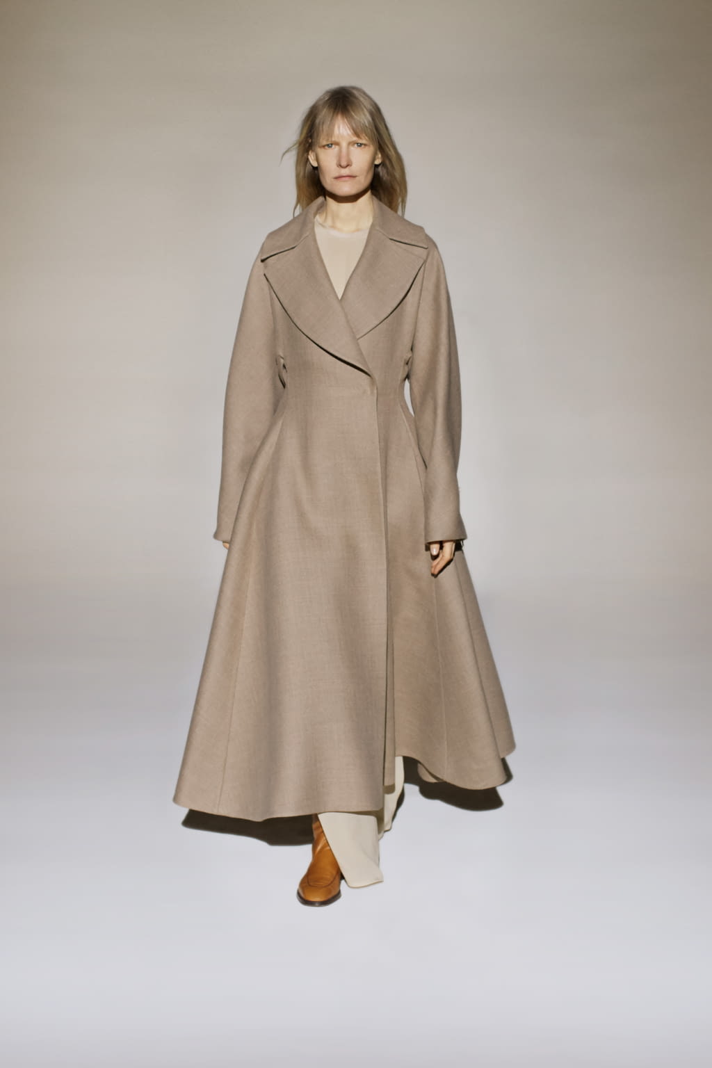 Fashion Week New York Fall/Winter 2016 look 7 from the The Row collection womenswear