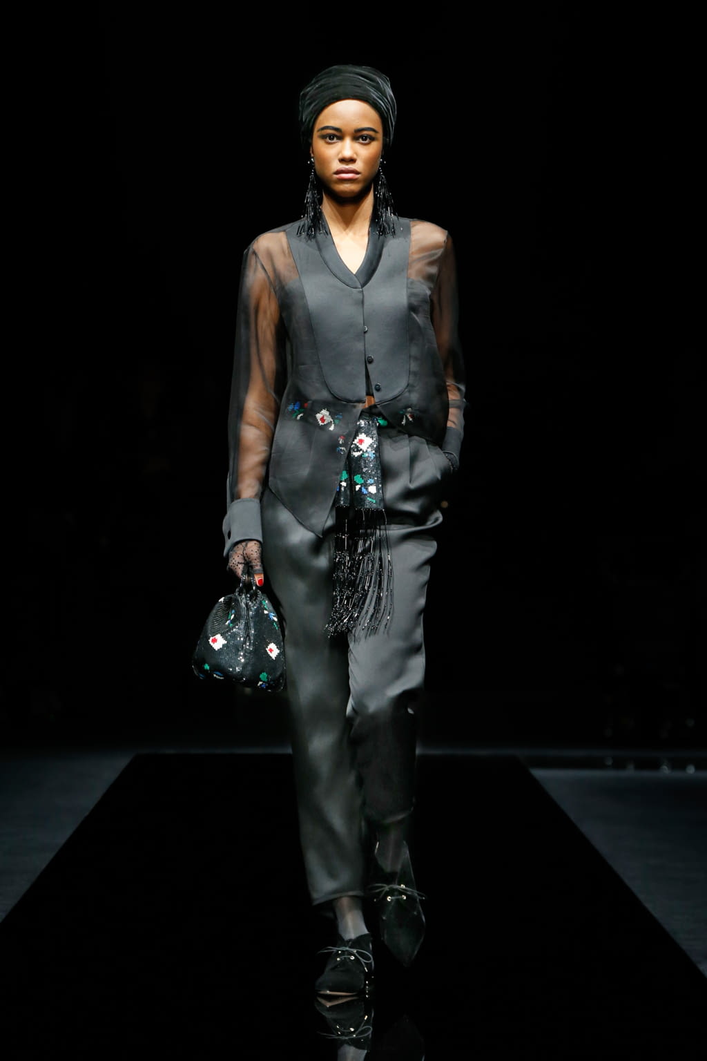 Fashion Week Milan Pre-Fall 2020 look 71 from the Giorgio Armani collection womenswear