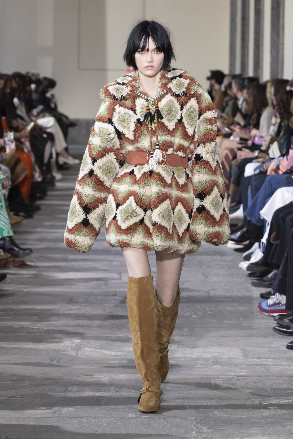 Fashion Week Milan Fall/Winter 2022 look 8 de la collection Etro womenswear