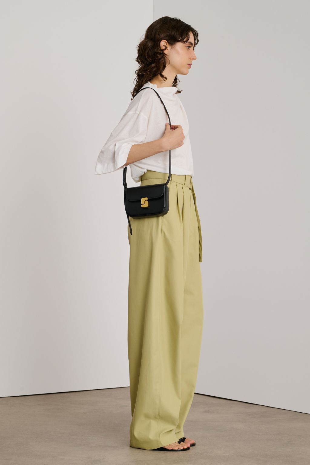 Fashion Week Paris Spring/Summer 2025 look 64 from the Soeur collection womenswear