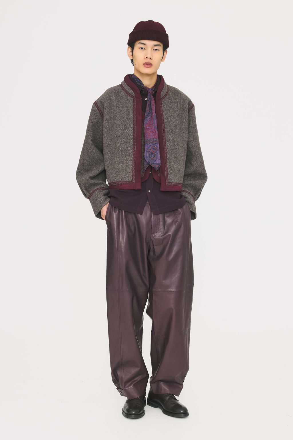 Fashion Week Paris Fall/Winter 2025 look 8 from the Antik Batik collection 男装