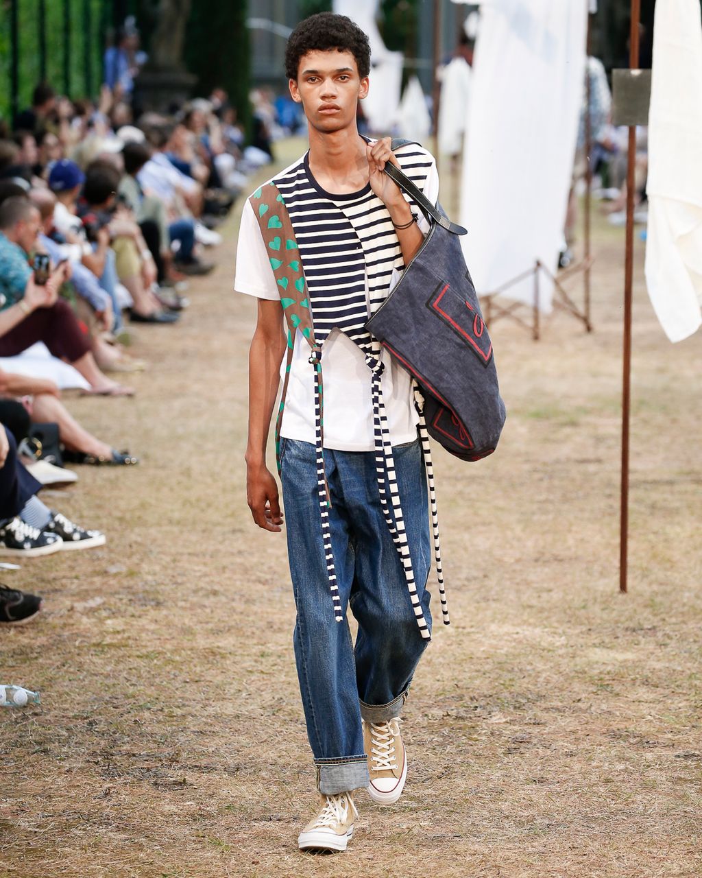 Fashion Week London Spring/Summer 2018 look 9 from the JW Anderson collection menswear