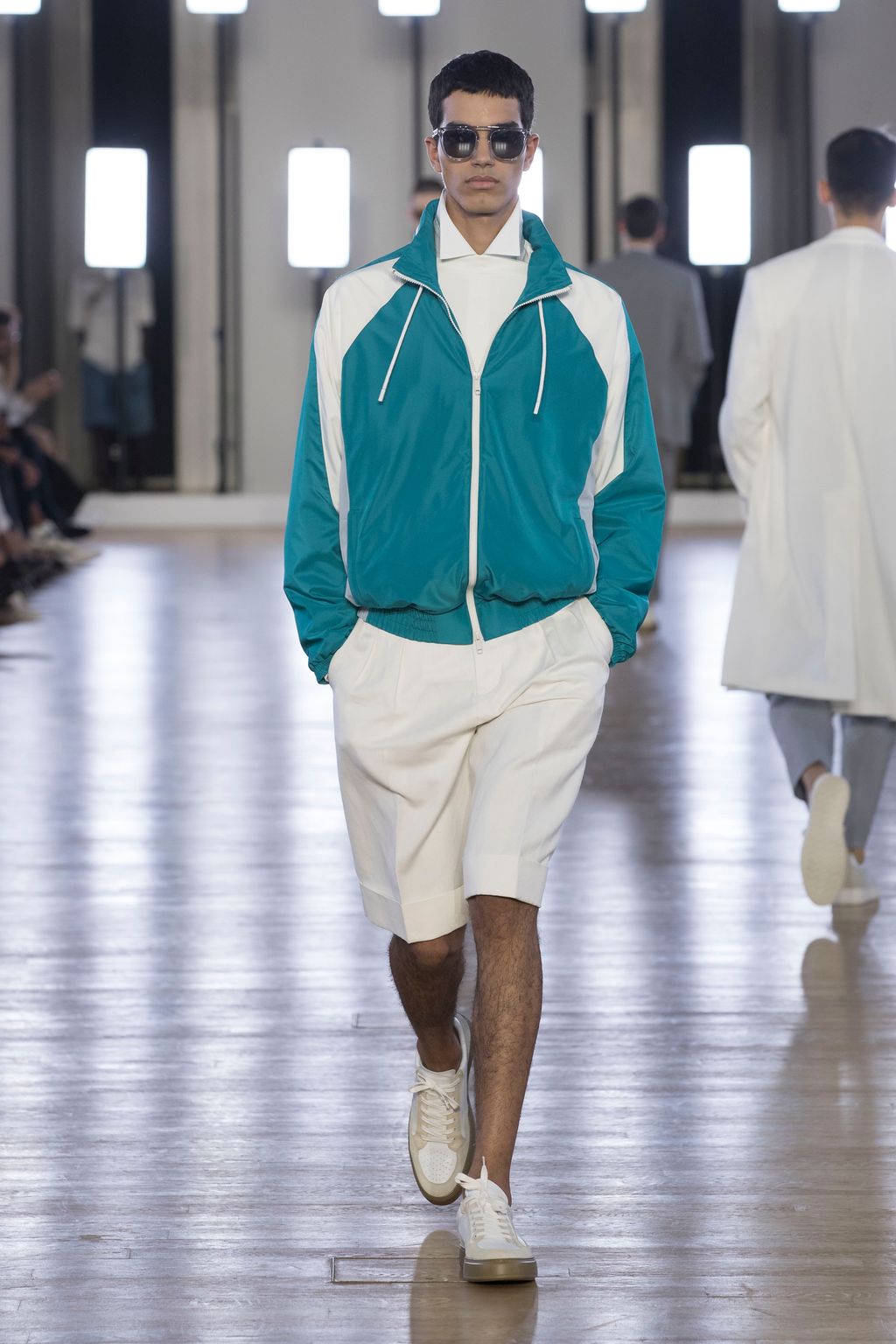 Fashion Week Paris Spring/Summer 2018 look 9 from the Cerruti 1881 collection menswear