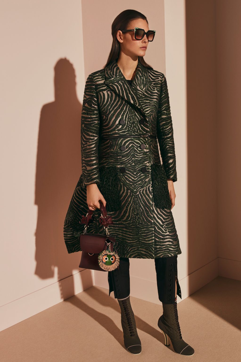 Fashion Week Milan Pre-Fall 2017 look 9 from the Fendi collection 女装