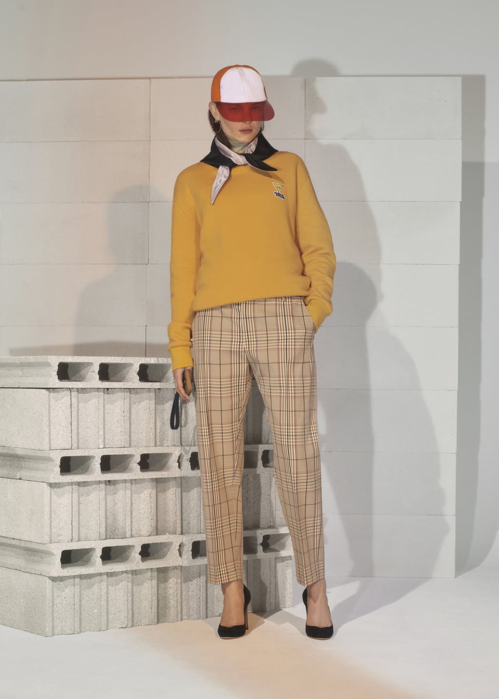 Fashion Week Paris Fall/Winter 2019 look 9 from the Maison Kitsuné collection womenswear