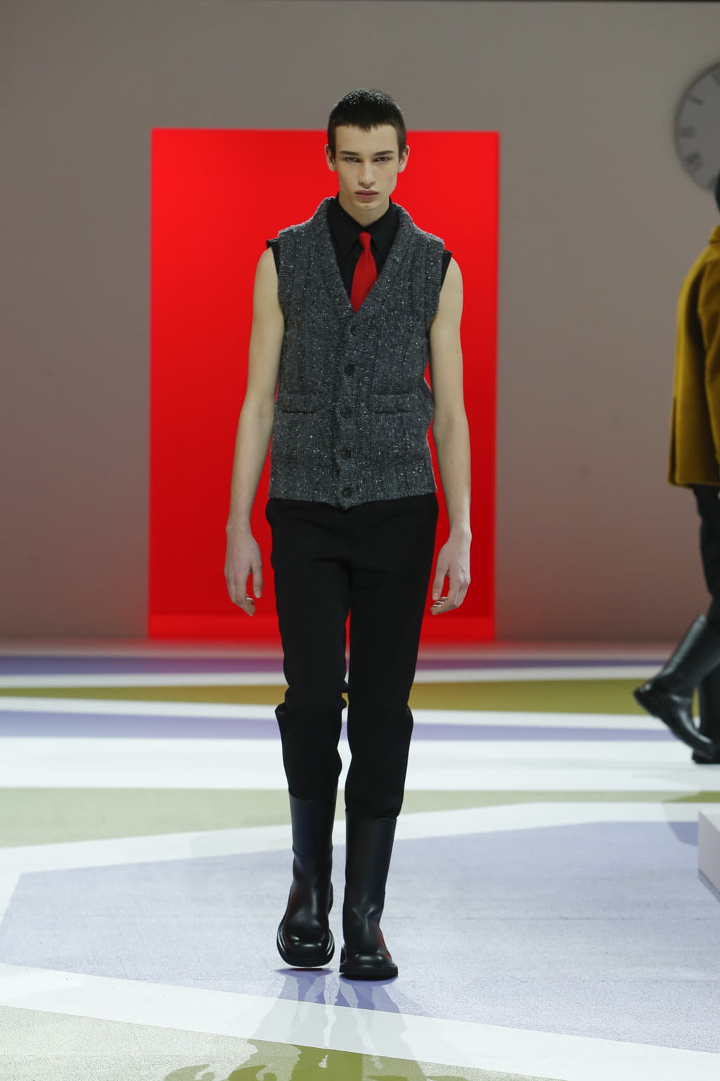 Fashion Week Milan Fall/Winter 2020 look 9 from the Prada collection menswear