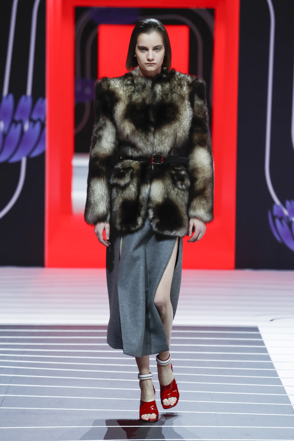 Fashion Week Milan Fall/Winter 2020 look 9 from the Prada collection 女装