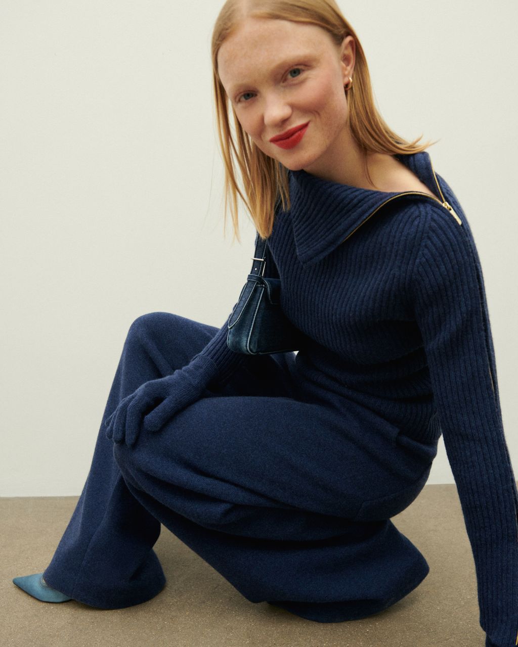 Fashion Week Paris Fall/Winter 2023 look 21 from the Eric Bompard collection 女装