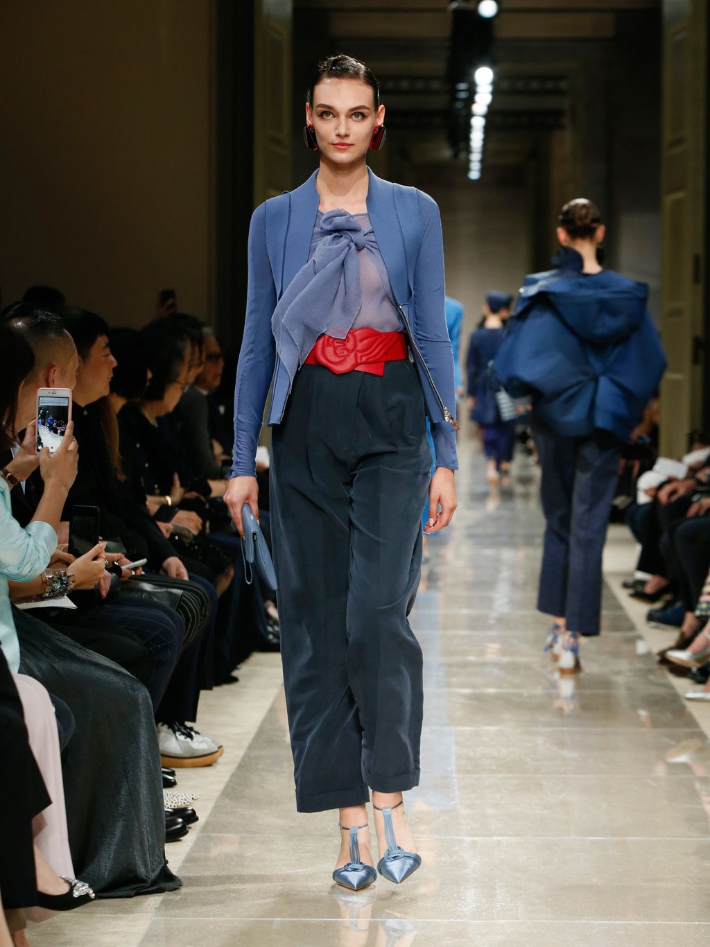 Fashion Week Milan Resort 2020 look 95 from the Giorgio Armani collection 女装