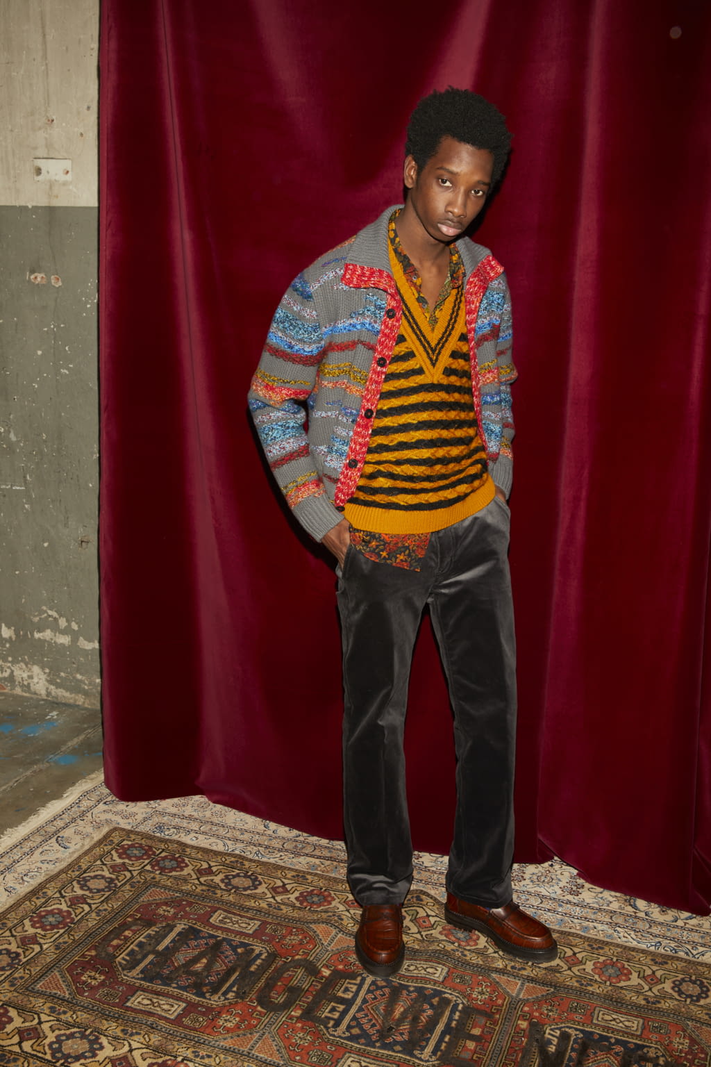 Fashion Week Milan Fall/Winter 2018 look 1 from the Missoni collection menswear
