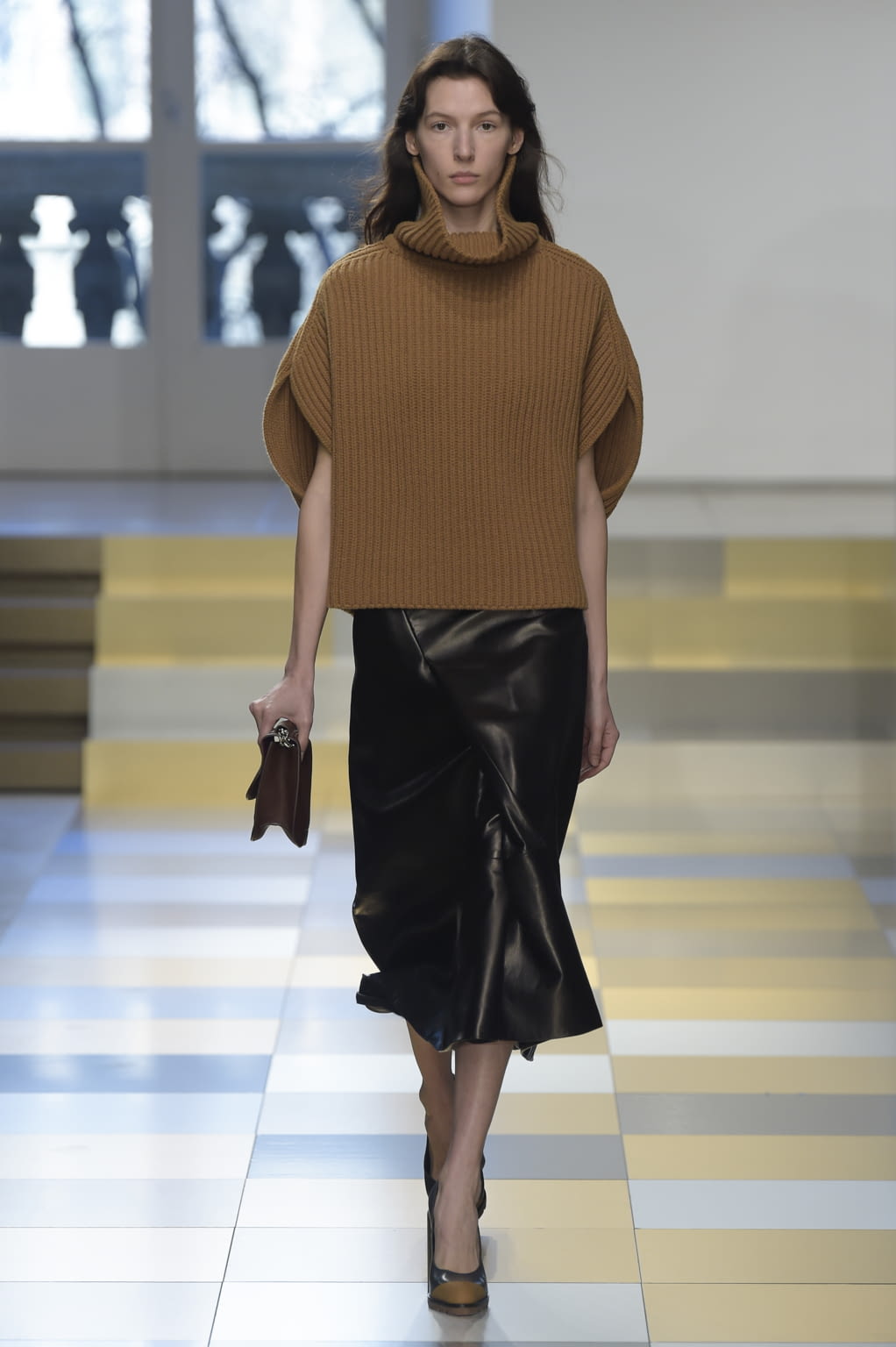 Fashion Week Milan Fall/Winter 2017 look 14 from the Jil Sander collection womenswear