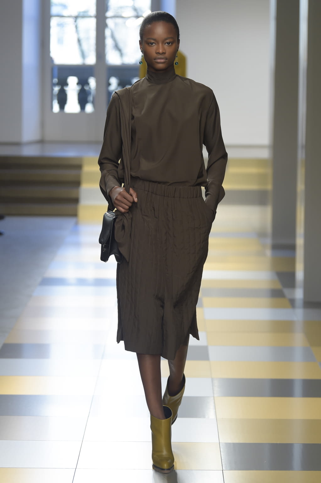 Fashion Week Milan Fall/Winter 2017 look 23 from the Jil Sander collection 女装