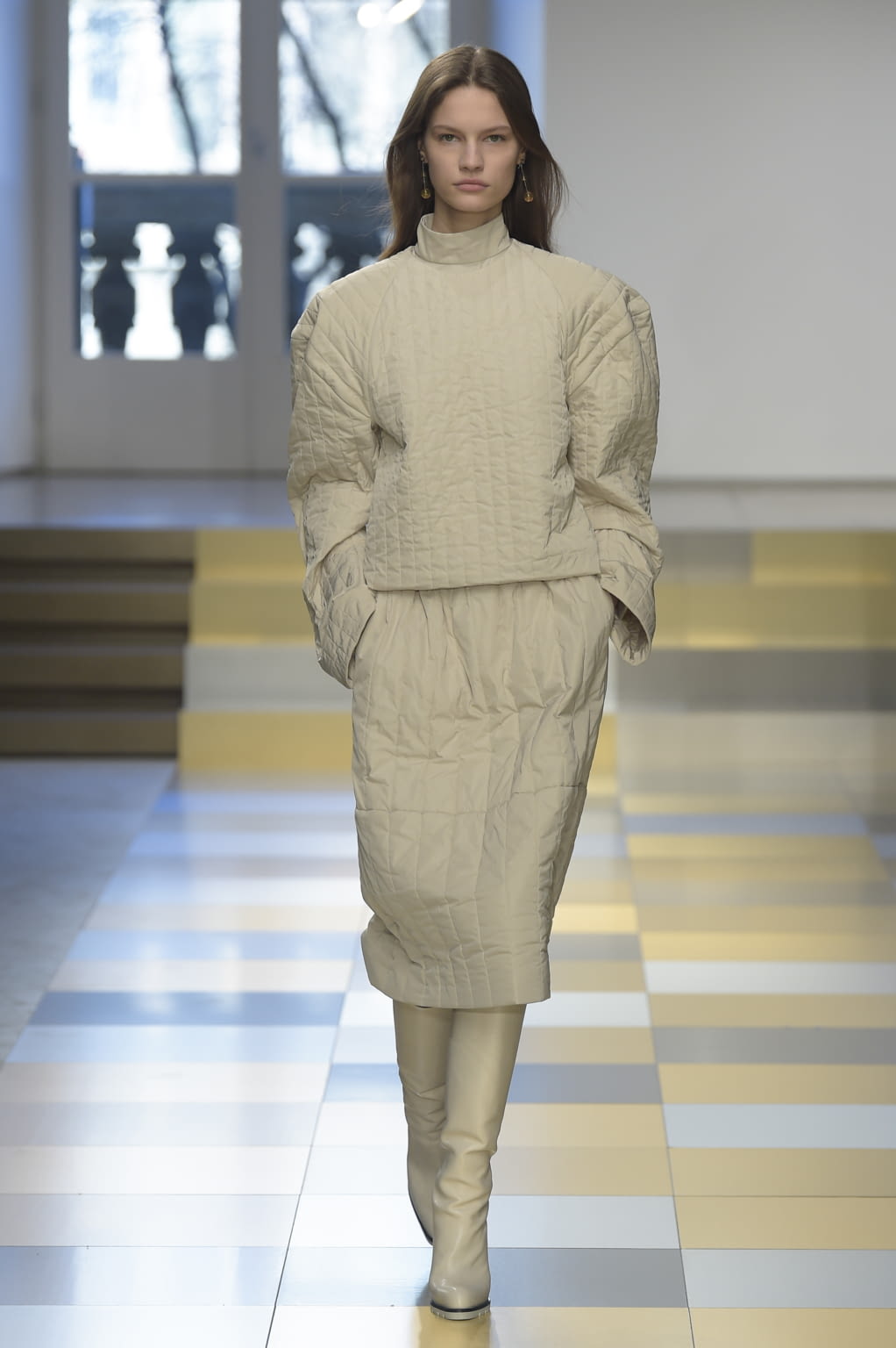 Fashion Week Milan Fall/Winter 2017 look 44 from the Jil Sander collection womenswear