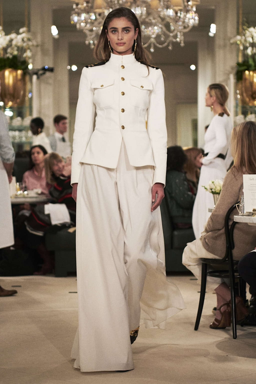 Fashion Week New York Spring/Summer 2019 look 1 from the Ralph Lauren collection womenswear