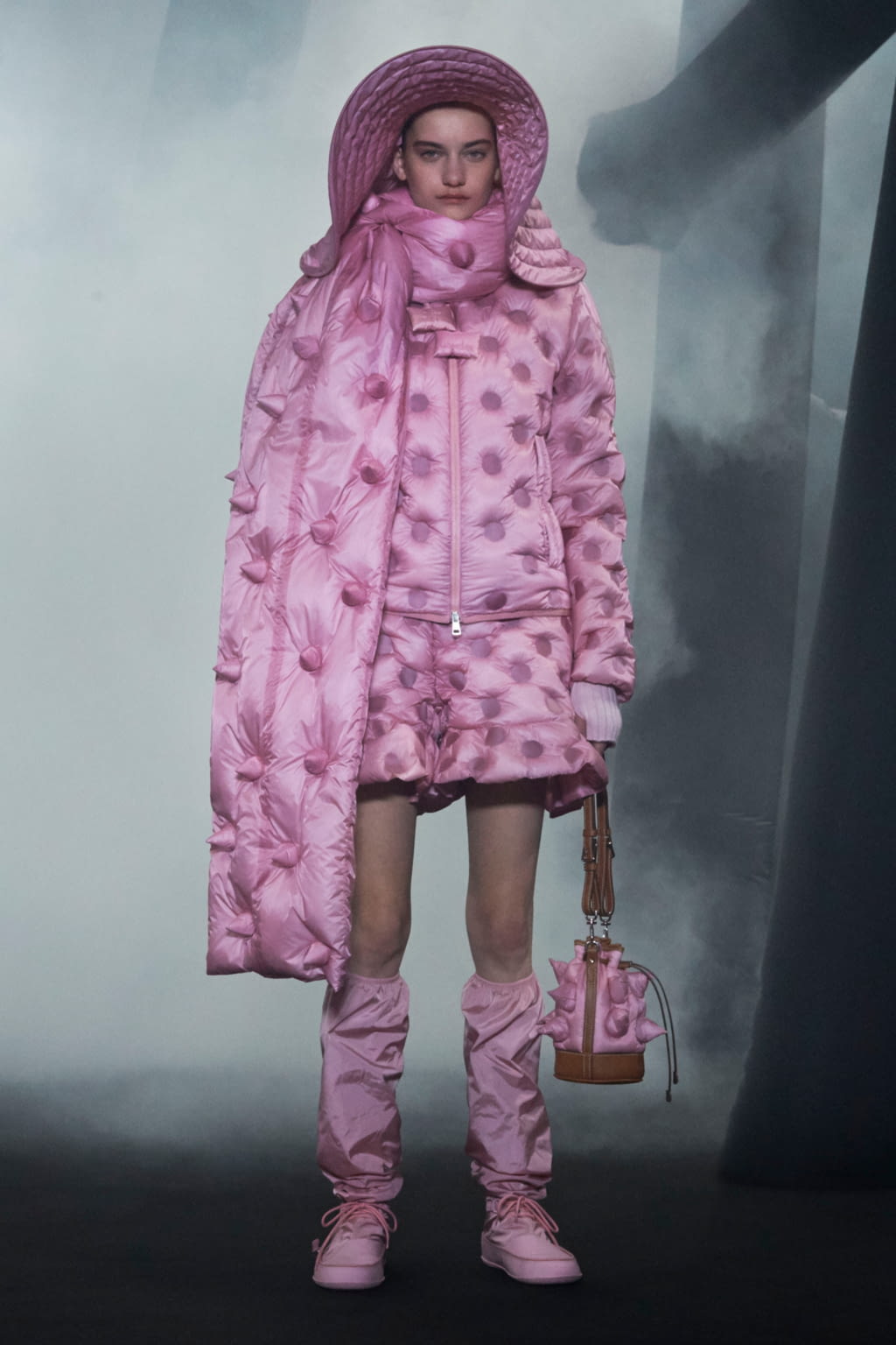 Fashion Week Milan Fall/Winter 2020 look 2 from the 1 Moncler JW Anderson collection womenswear