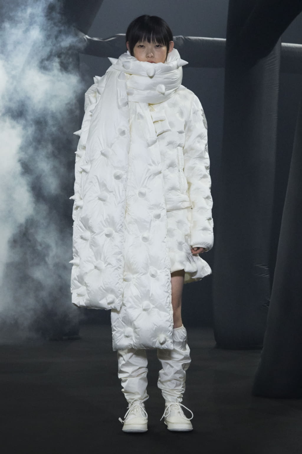 Fashion Week Milan Fall/Winter 2020 look 5 de la collection 1 Moncler JW Anderson womenswear