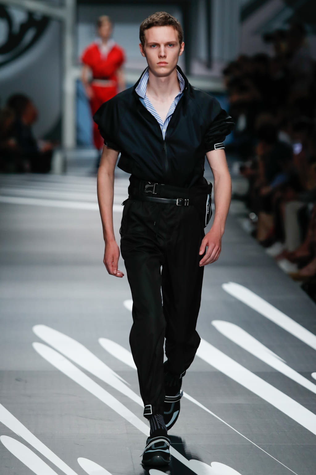 Fashion Week Milan Spring/Summer 2018 look 1 from the Prada collection 男装