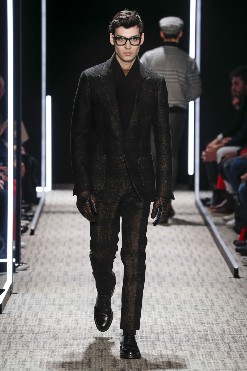 Fashion Week Paris Fall/Winter 2017 look 10 from the Cerruti 1881 collection 男装
