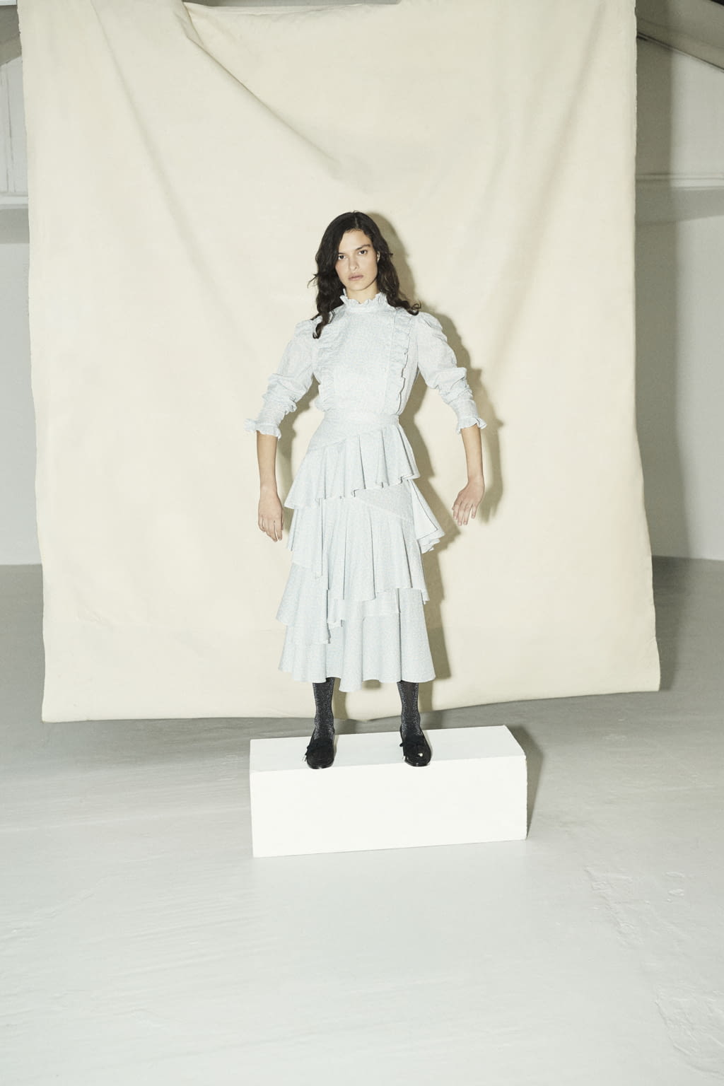 Fashion Week London Pre-Fall 2019 look 10 from the Alexa Chung collection womenswear