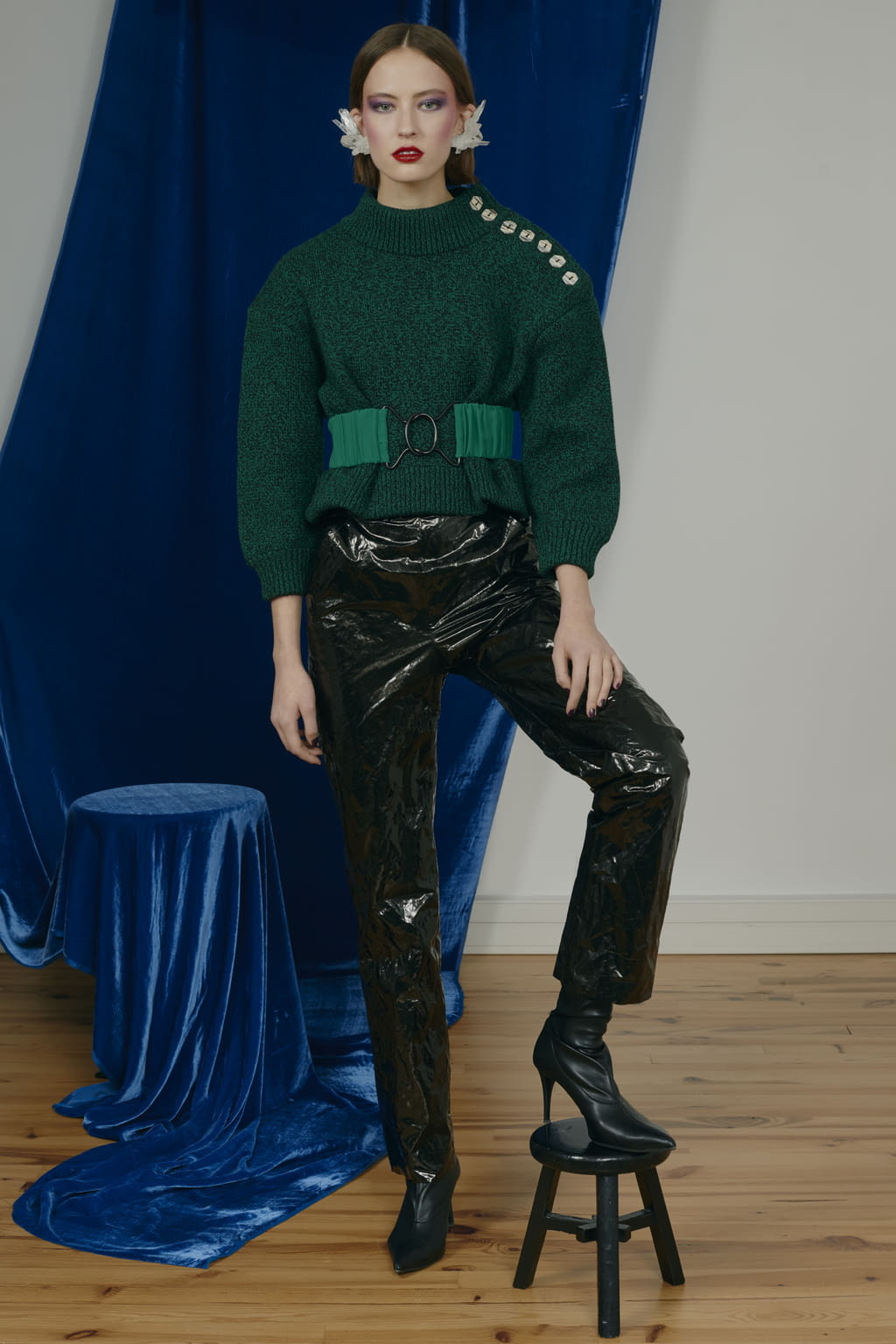 Fashion Week Paris Pre-Fall 2017 look 10 from the Veronique Leroy collection 女装