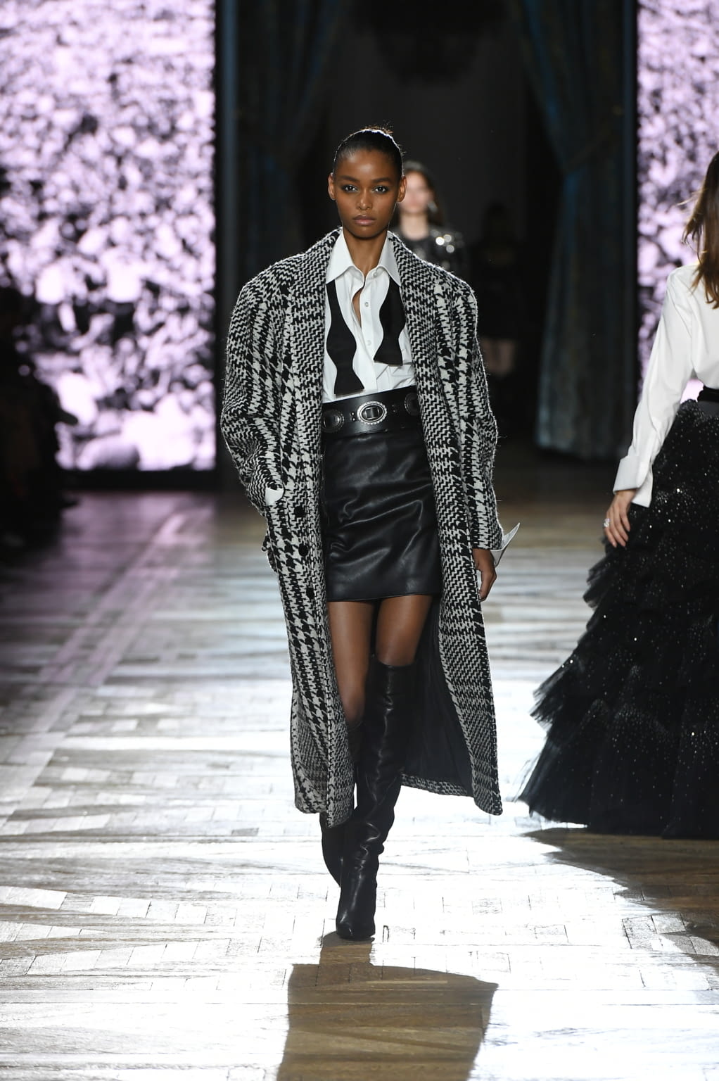 Fashion Week Paris Fall/Winter 2019 look 10 from the Redemption collection womenswear