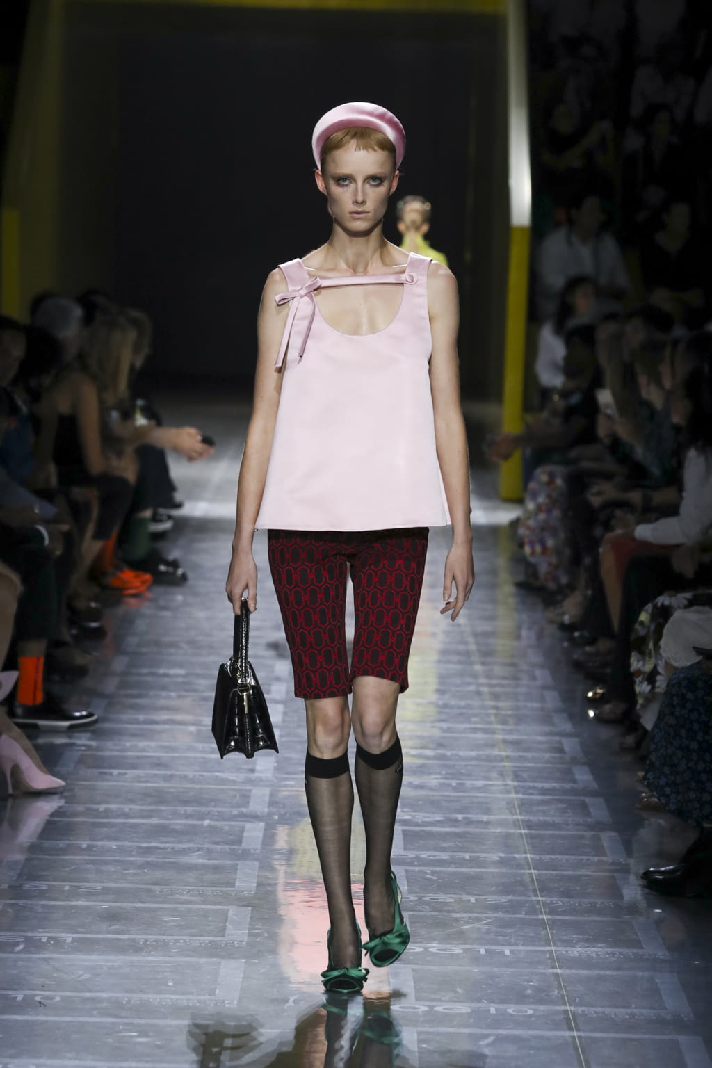 Fashion Week Milan Spring/Summer 2019 look 10 de la collection Prada womenswear