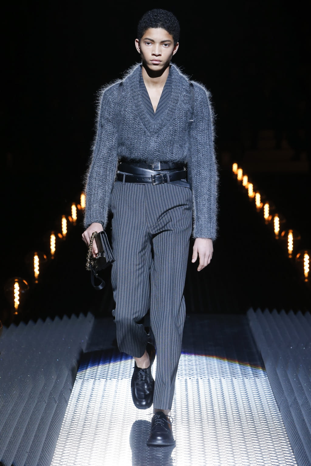 Fashion Week Milan Fall/Winter 2019 look 10 from the Prada collection menswear