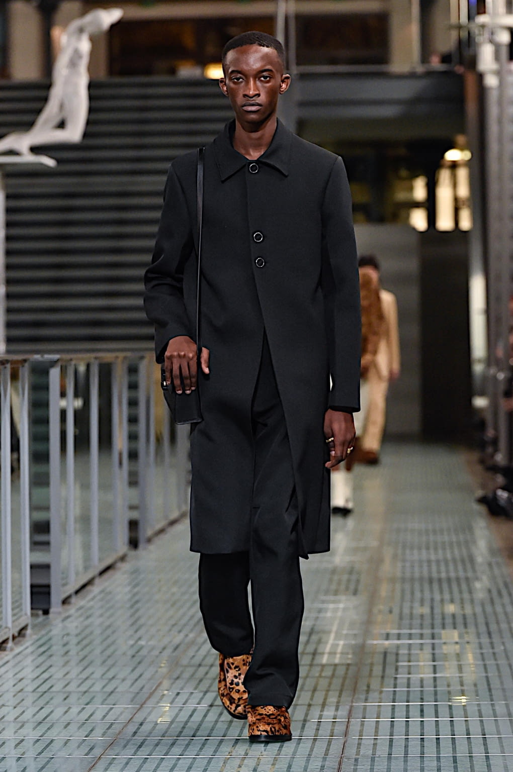 Fashion Week Paris Fall/Winter 2020 look 2 from the Alyx collection menswear