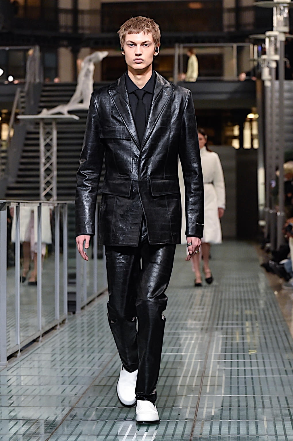 Fashion Week Paris Fall/Winter 2020 look 29 from the Alyx collection menswear