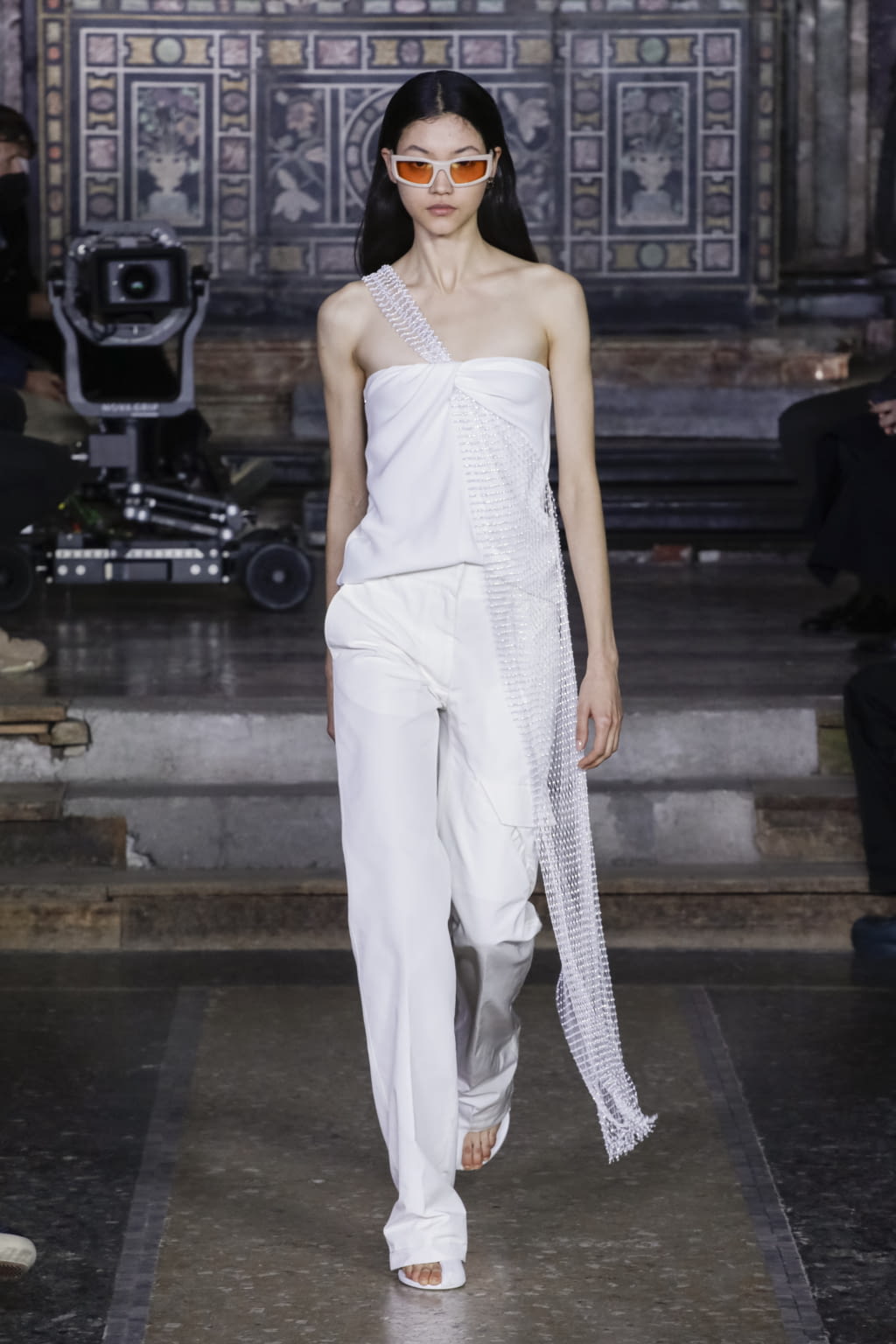 Fashion Week Milan Fall/Winter 2022 look 17 de la collection Alyx menswear