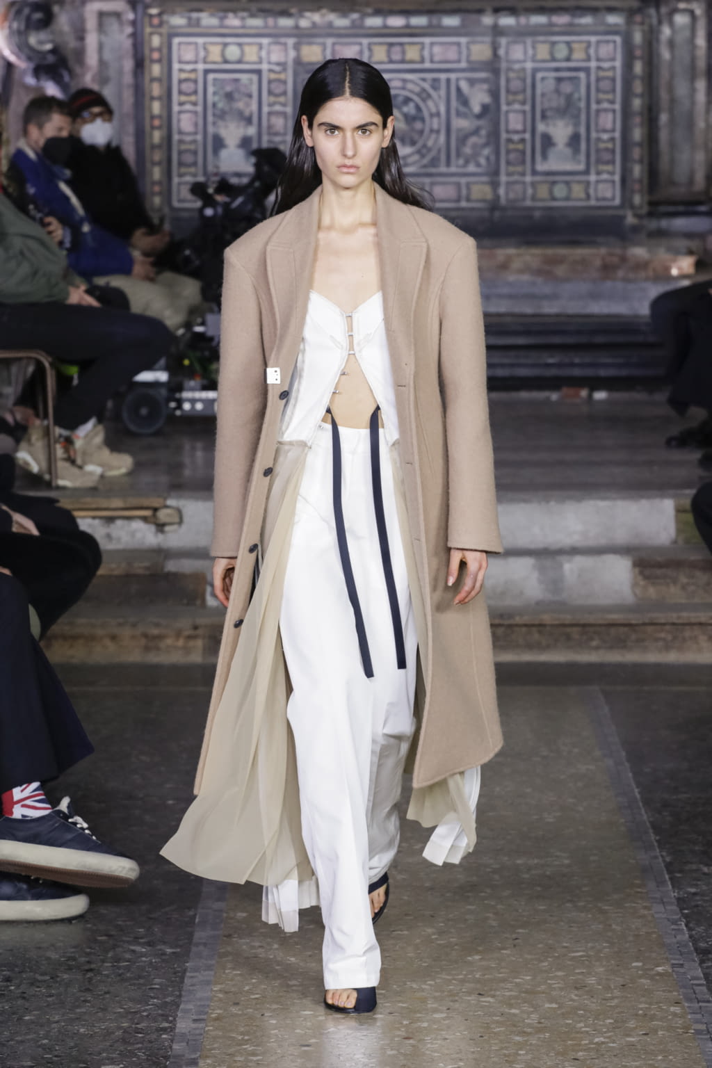 Fashion Week Milan Fall/Winter 2022 look 8 de la collection Alyx menswear