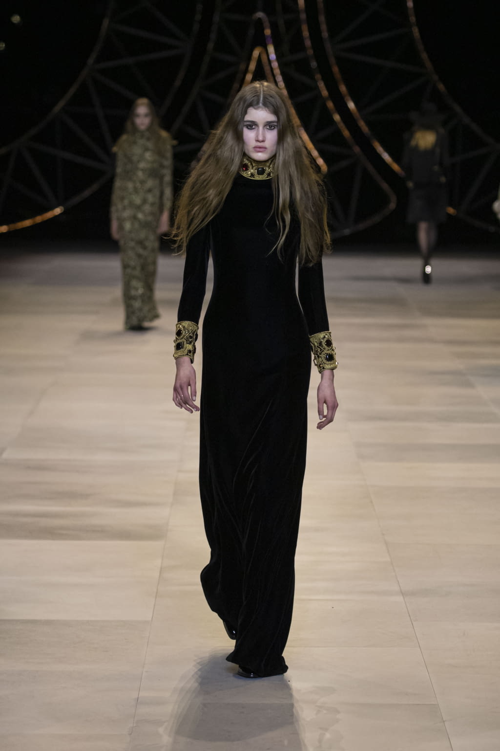 Fashion Week Paris Fall/Winter 2020 look 108 de la collection Celine womenswear