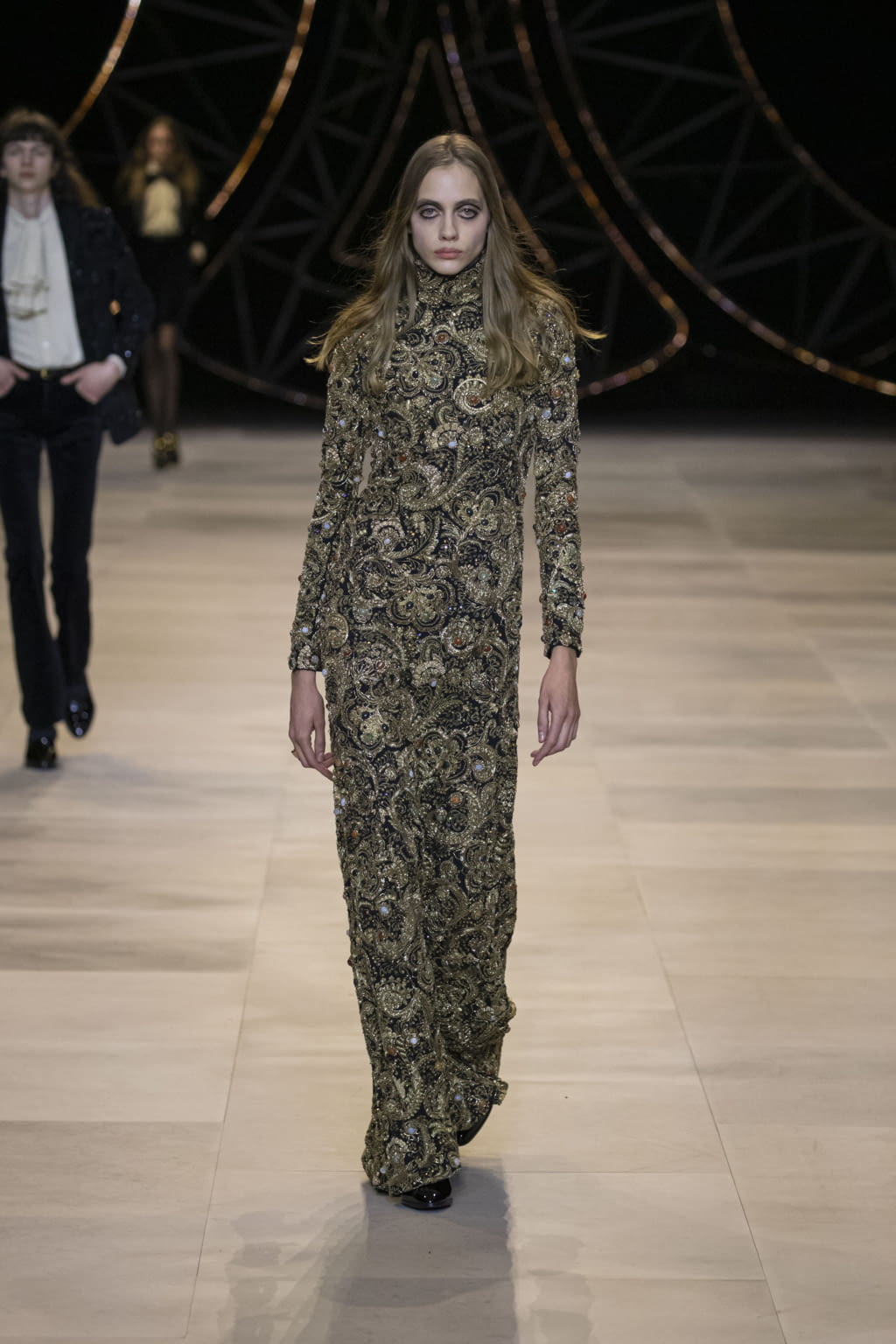 Fashion Week Paris Fall/Winter 2020 look 109 de la collection Celine womenswear