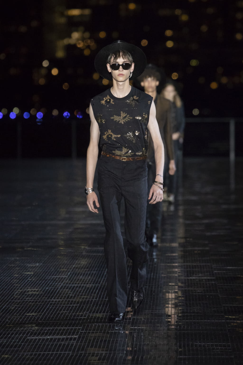 Fashion Week New York Spring/Summer 2019 look 11 from the Saint Laurent collection menswear