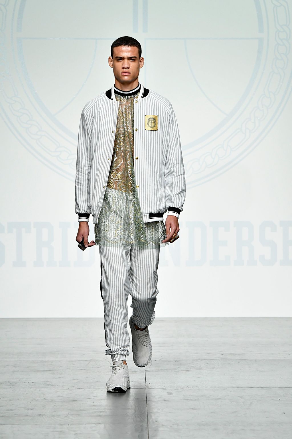Fashion Week London Spring/Summer 2018 look 11 from the Astrid Andersen collection menswear