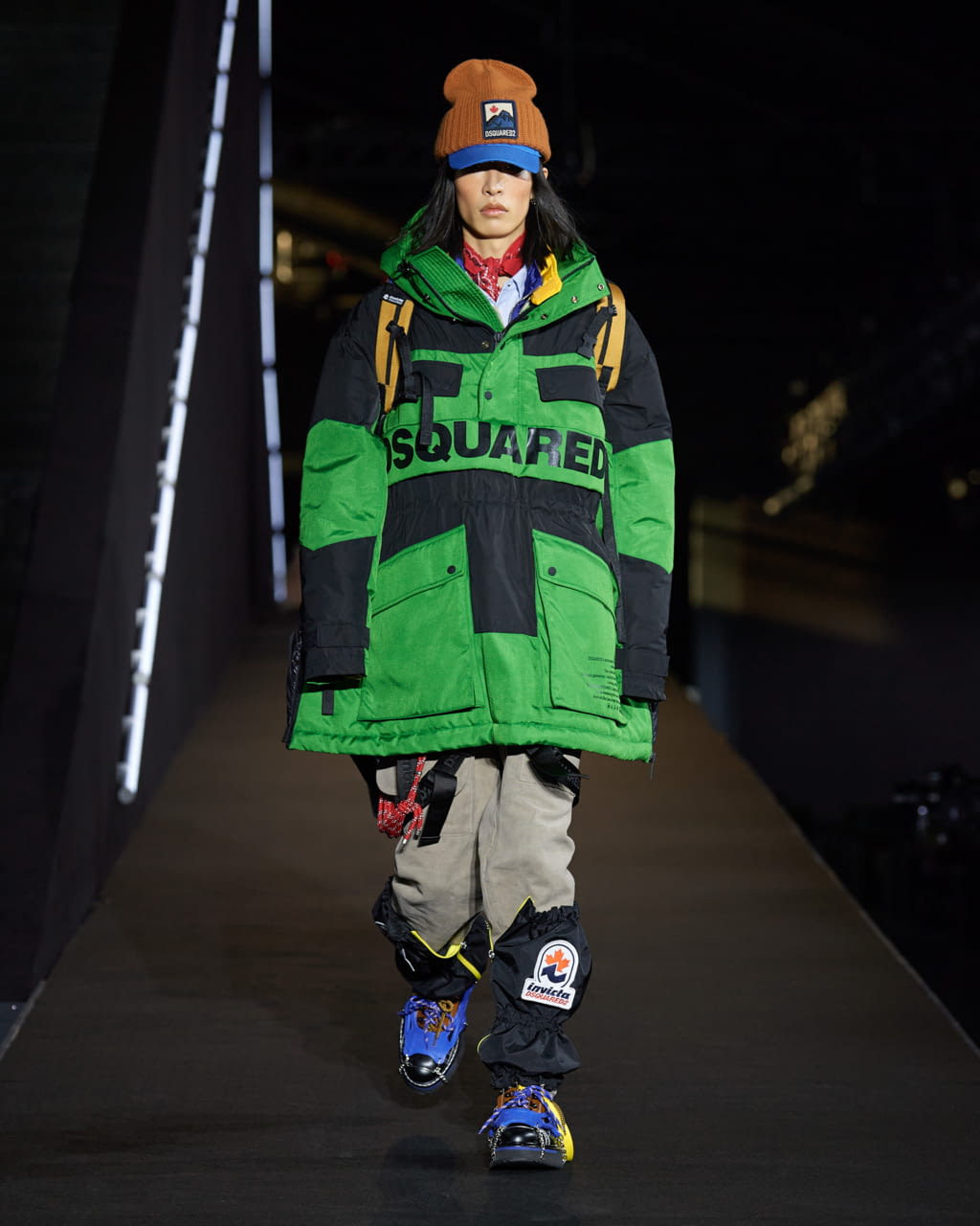 Fashion Week Milan Fall/Winter 2022 look 11 from the Dsquared2 collection menswear