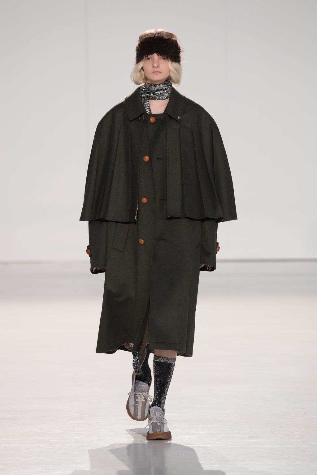 Fashion Week Milan Fall/Winter 2020 look 11 de la collection Marco de Vincenzo menswear