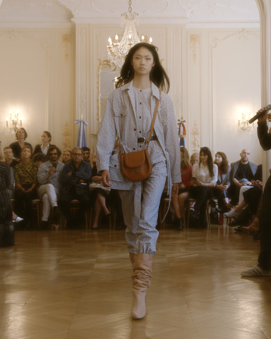 Fashion Week Paris Spring/Summer 2018 look 11 de la collection Vanessa Seward womenswear