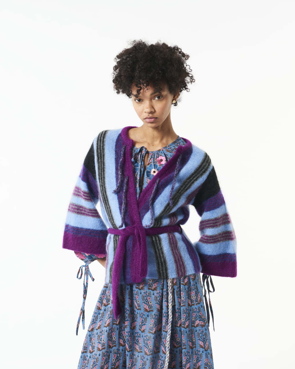 Fashion Week Paris Fall/Winter 2021 look 11 de la collection Antik Batik womenswear