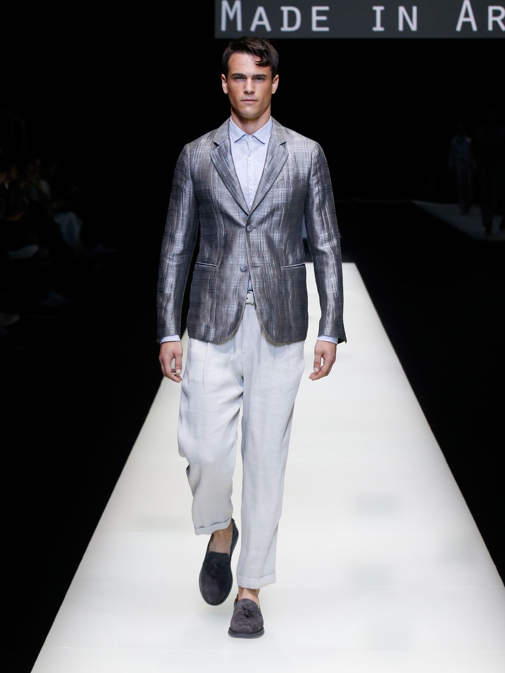 Fashion Week Milan Spring/Summer 2018 look 10 from the Giorgio Armani collection menswear