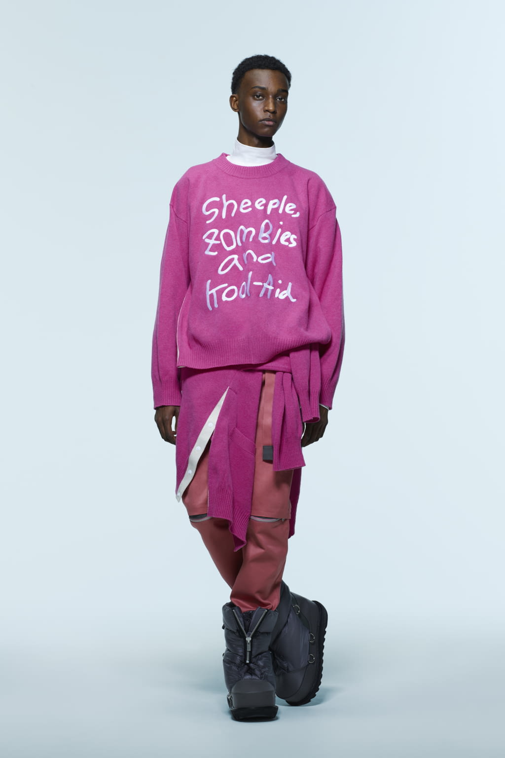 Fashion Week Paris Pre-Fall 2022 look 11 from the Sacai collection 男装