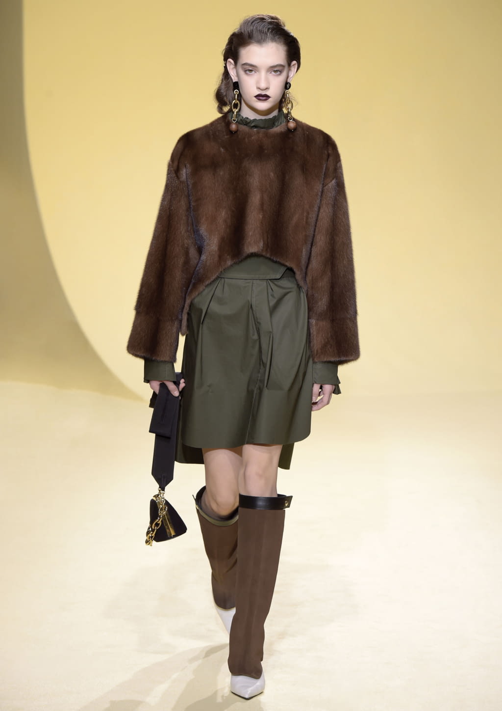 Fashion Week Milan Fall/Winter 2016 look 11 from the Marni collection 女装