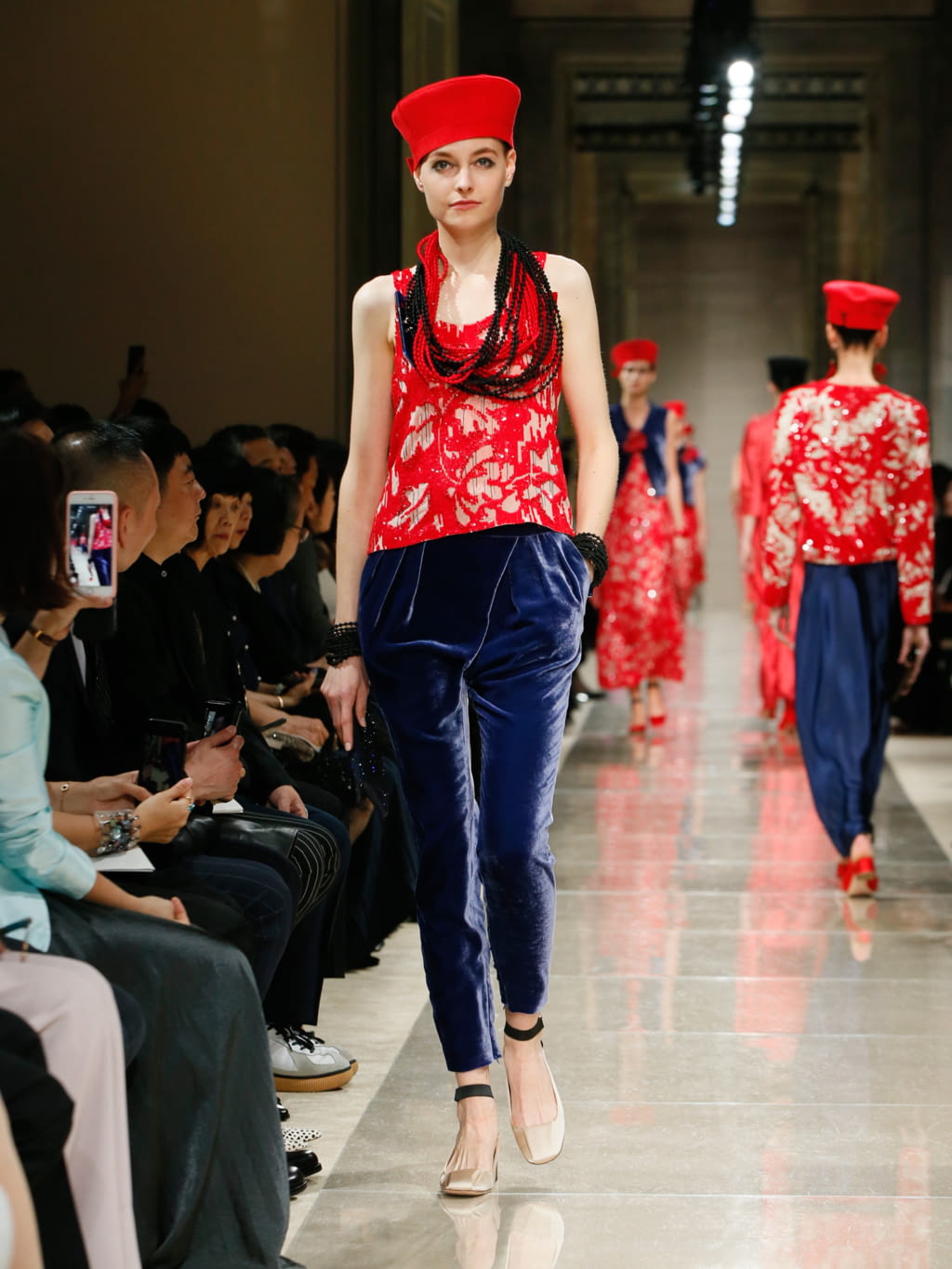 Fashion Week Milan Resort 2020 look 115 from the Giorgio Armani collection womenswear