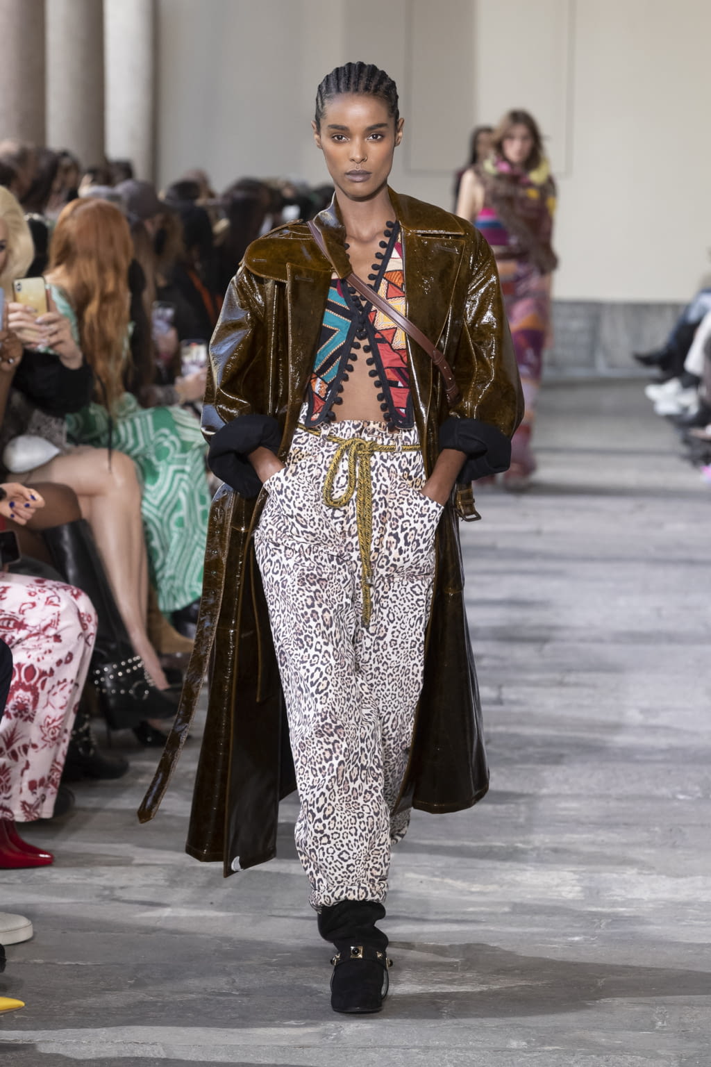 Fashion Week Milan Fall/Winter 2022 look 12 from the Etro collection 女装