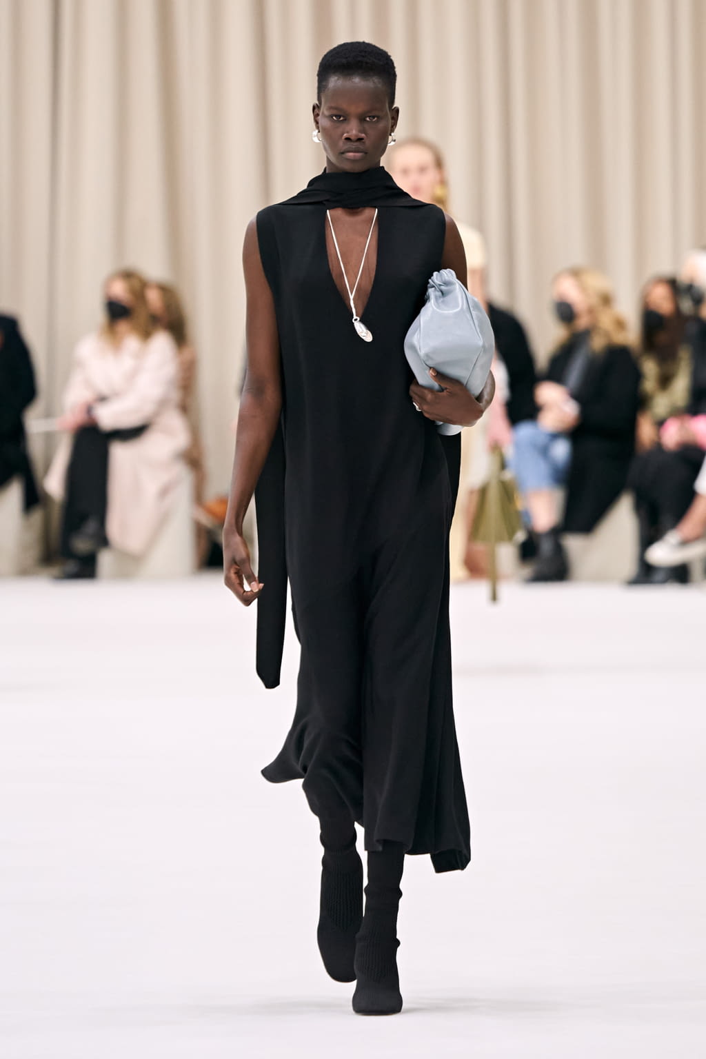 Fashion Week Milan Fall/Winter 2022 look 12 from the Jil Sander collection womenswear