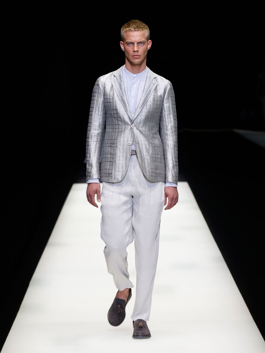 Fashion Week Milan Spring/Summer 2018 look 11 from the Giorgio Armani collection menswear